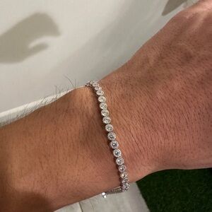 tennis bracelet round cut